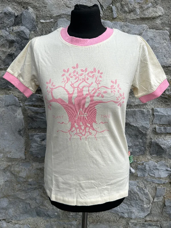 Yoga T-ShirtsPlant a tree white T-shirt uk 6-8