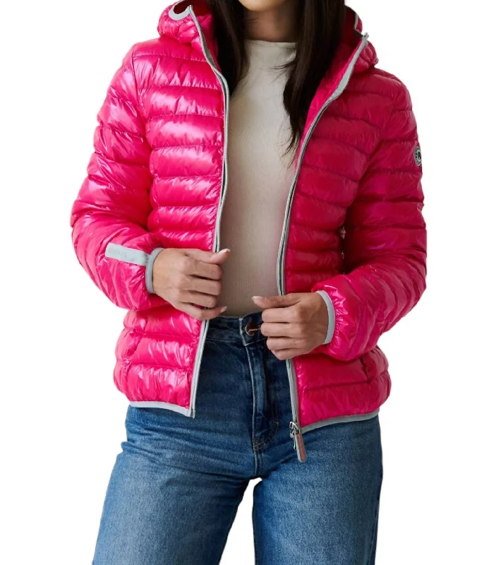 High-Fashion SweatshirtsVegan Down Hooded Jacket In Flash Pink