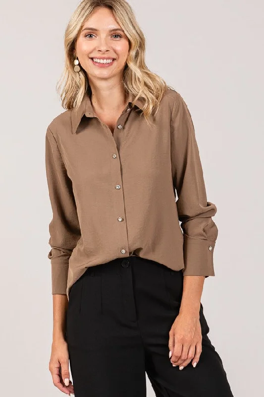 Quilted designSierra Luxe Button Down Top - Tan