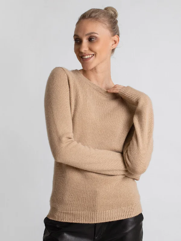 Velvet Knit TopsCashmere sweater "Saga" - sand