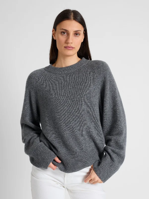 Artist Knit TopsCashmere sweater "Signy" - dark grey