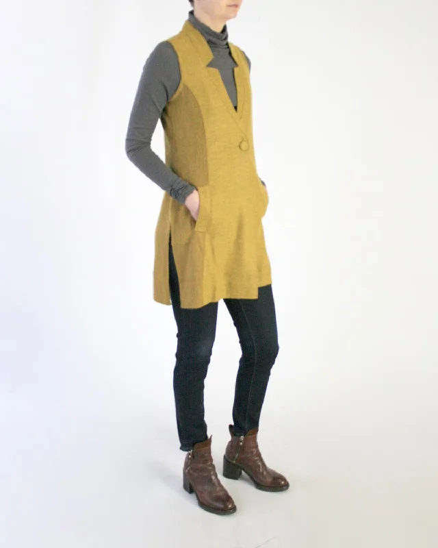 Ribbed Knit TopsNotched Alpaca Vest